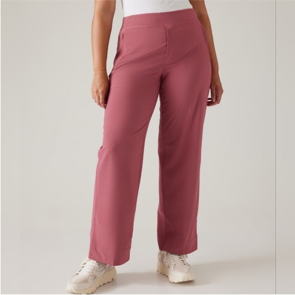 NEW Athleta Brooklyn high rise wide leg jogger pants 4 - Picture 3 of 10